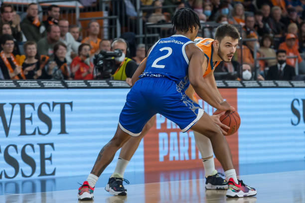 一次对抗 一次对抗