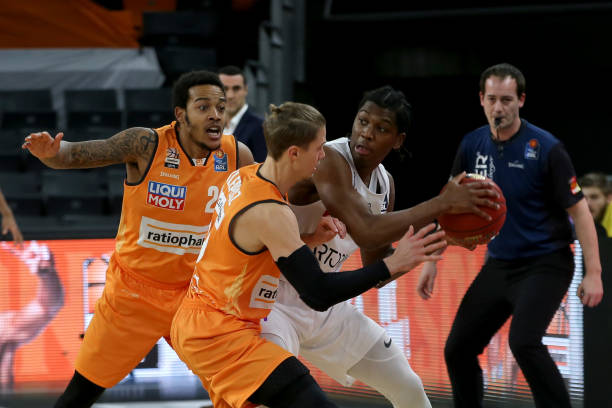 短距离游泳 短距离游泳