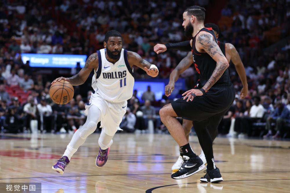 的赛场脱颖 的赛场脱颖